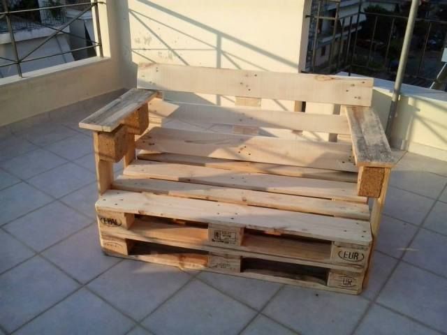 Build A Pallet Bench Easy Craft Ideas